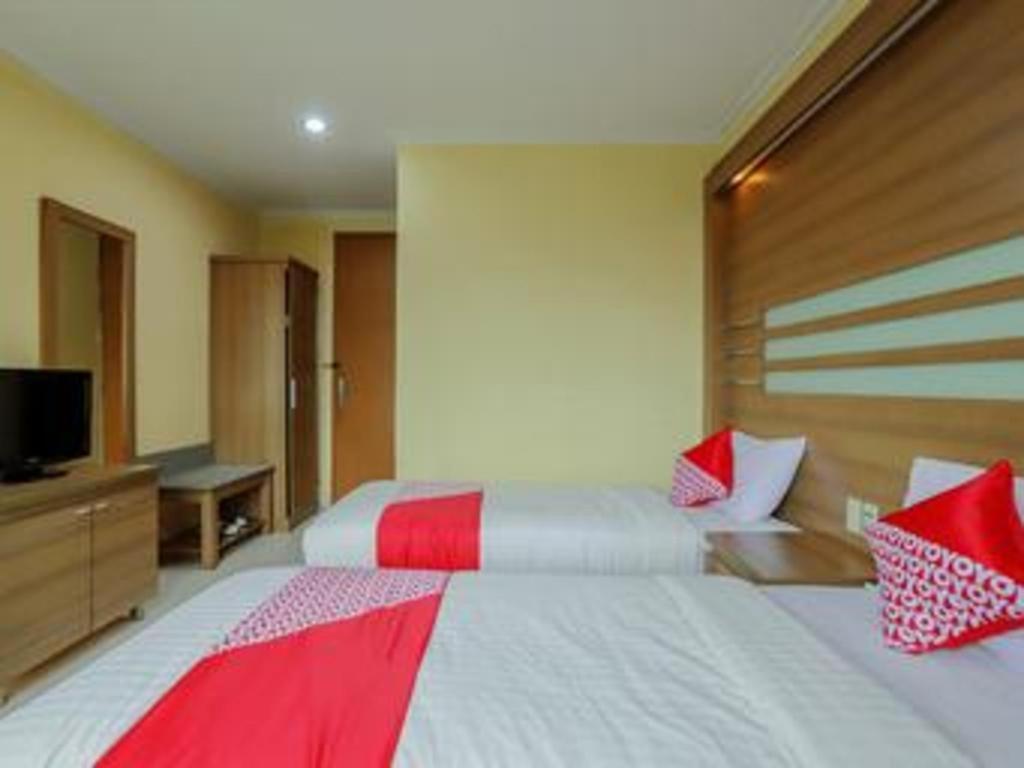 Hotel Senen Indah Syariah Jacarta Exterior foto